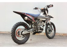 Кроссовый мотоцикл JHL Z3+Otom CB300: технические особенности и преимущества